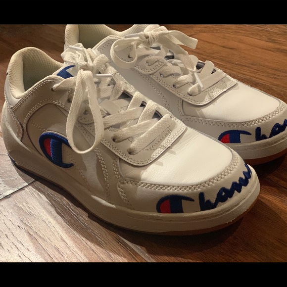 white sneakers champion